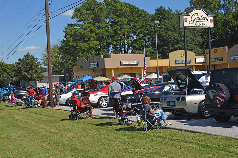 Post214 CarShow 8075