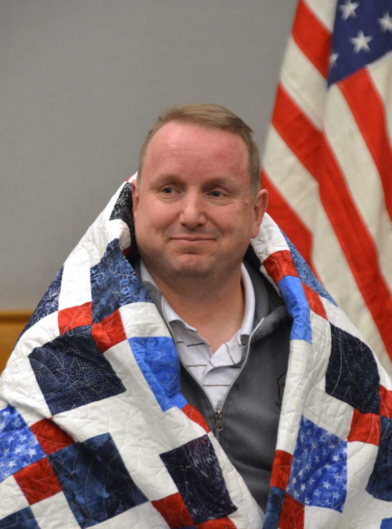 Quilts of Honor 2169