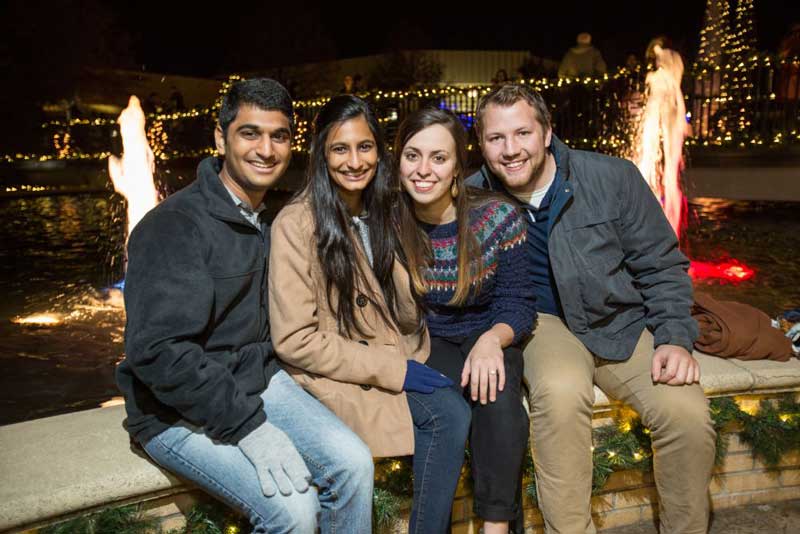 BJU Christmas Lighting