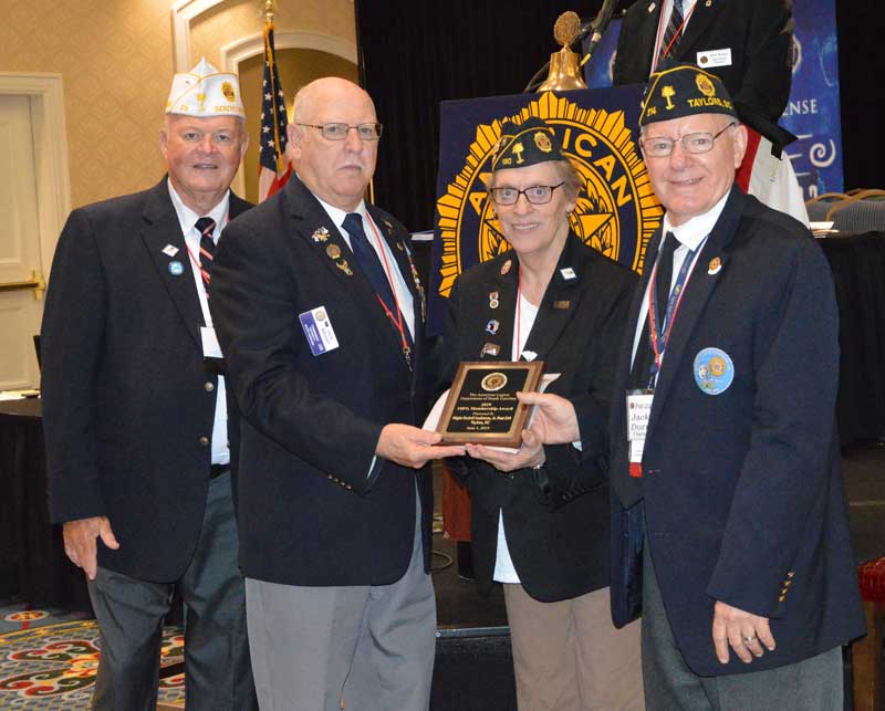 Post 214 Receives Award 3030