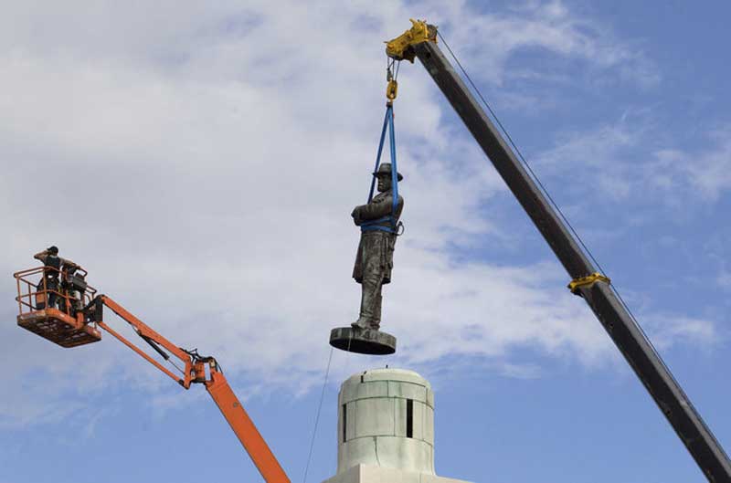 Cultural Marxism. Robert E. Lee statue being removed from Jackson Square in New Orleans in 2017.